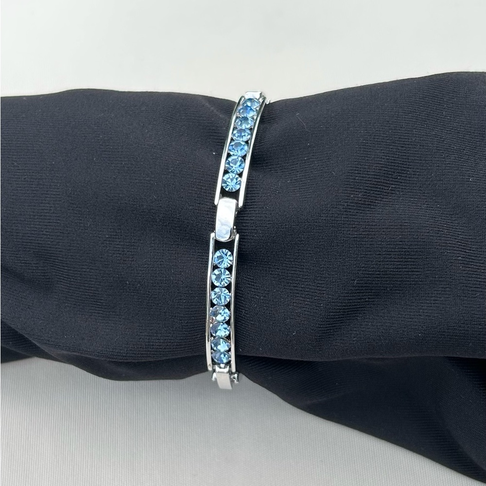 Blue Crystal Silver-Toned Tennis Bracelet. Excellent Condition. - Picture 3 of 9